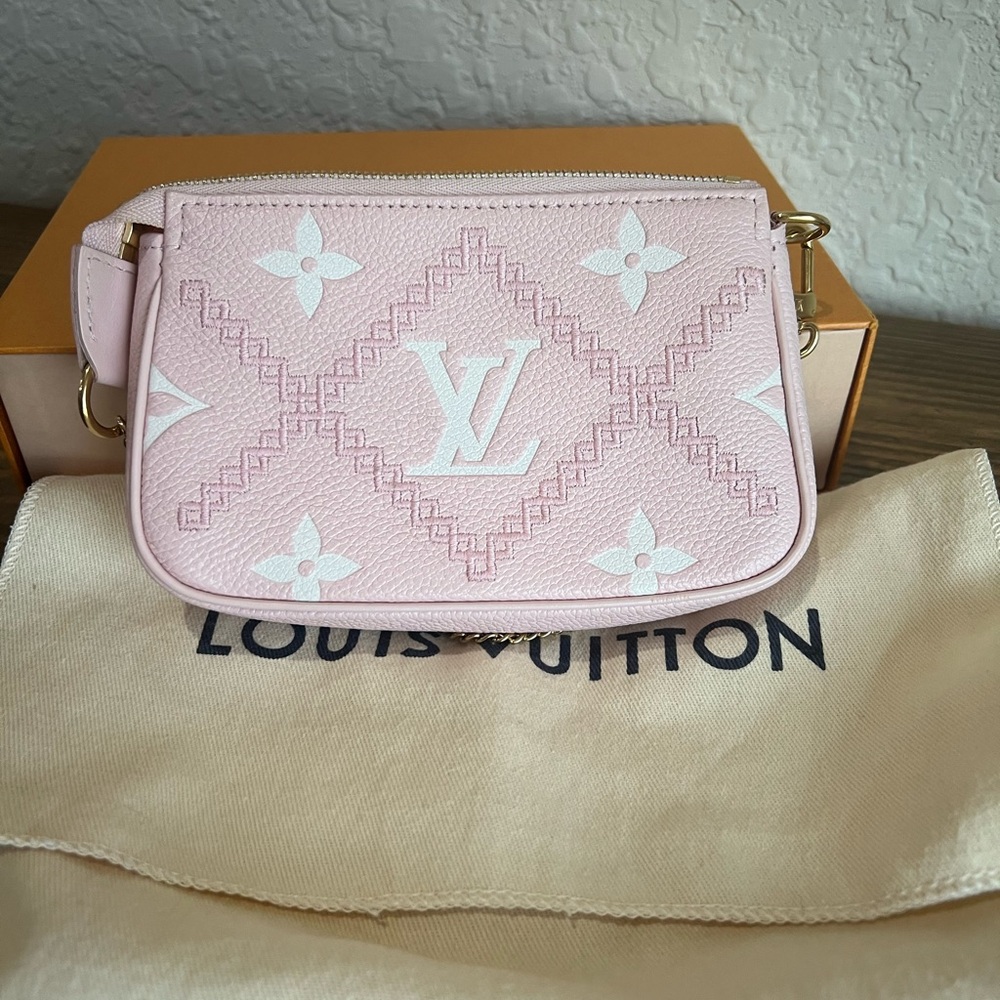 Louis Vuitton Pink and White Monogram mini pochette
